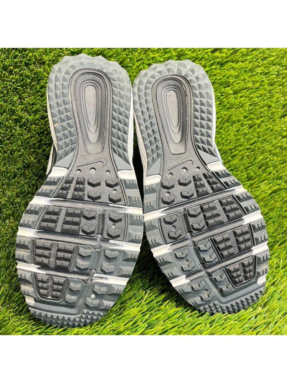 Nike Juniper Trail Womens Size 6 Black White Athletic Running Shoes Sneakers - Picture 7 of 10